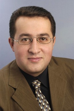 Ugur Gül, gelernter Kfz-Mechaniker und Bürokaufmann